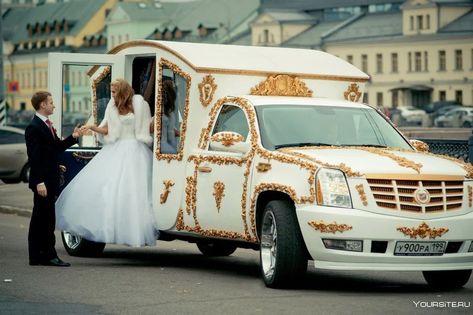 Машина карета на свадьбу
