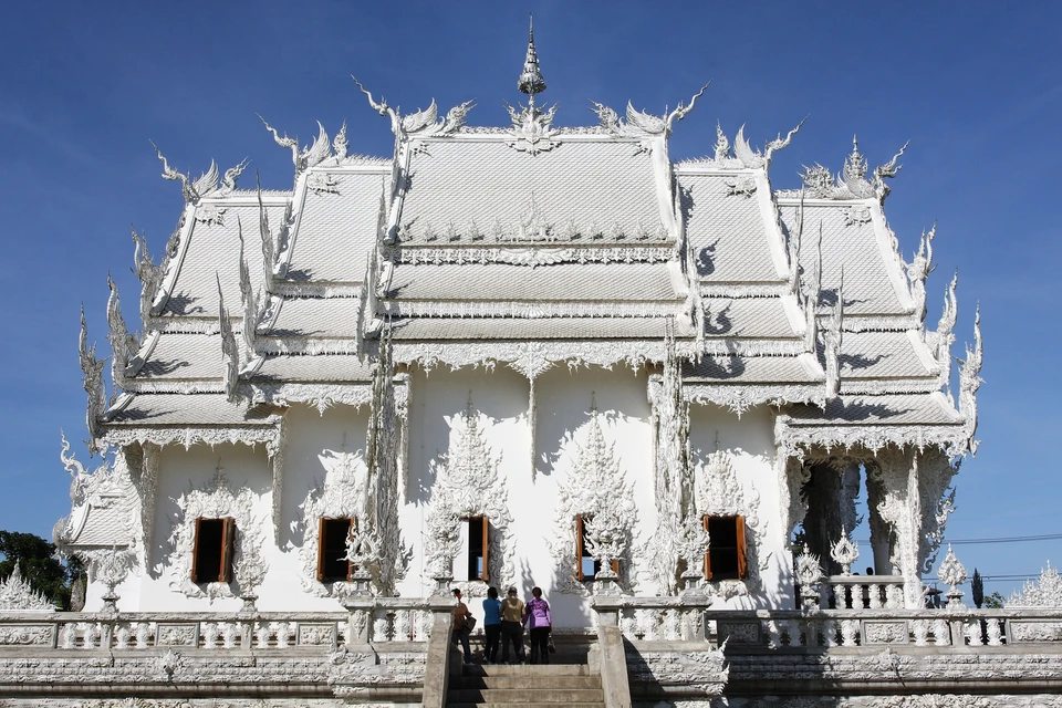 Белый храм в индии