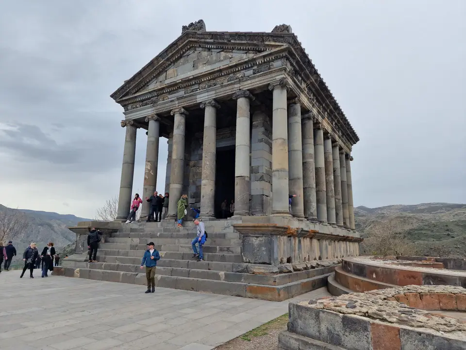 Храм гарни армения