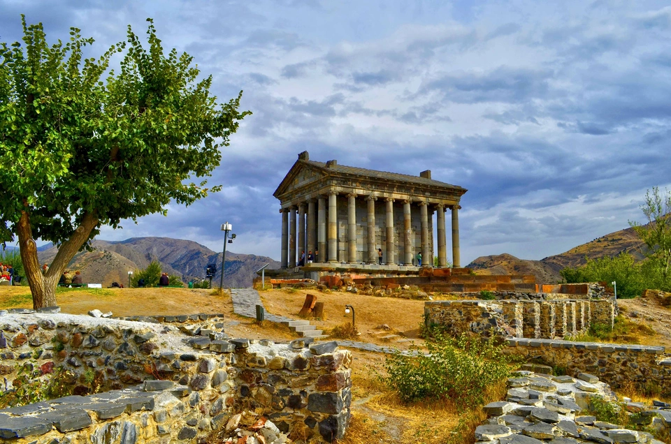 Храм михра в гарни армения