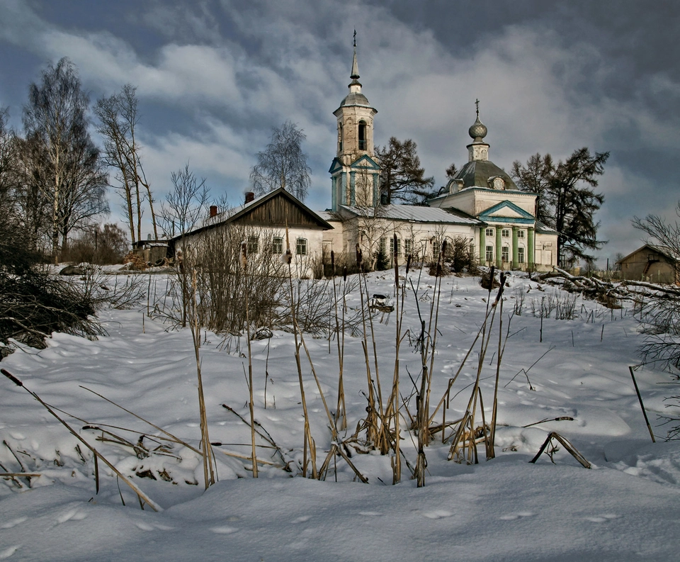 Храм в деревне
