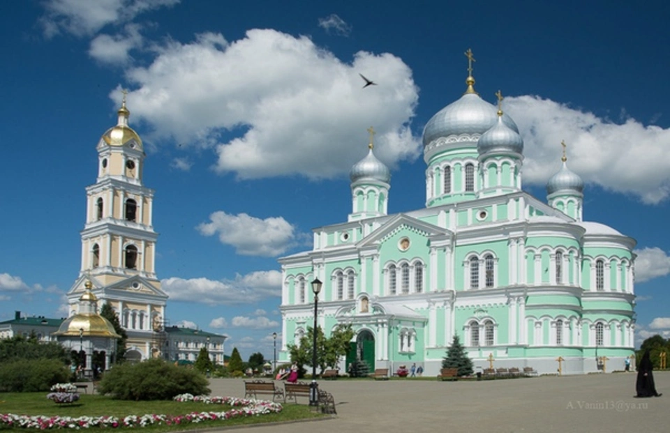Свято-троицкий серафимо-дивеевский женский монастырь