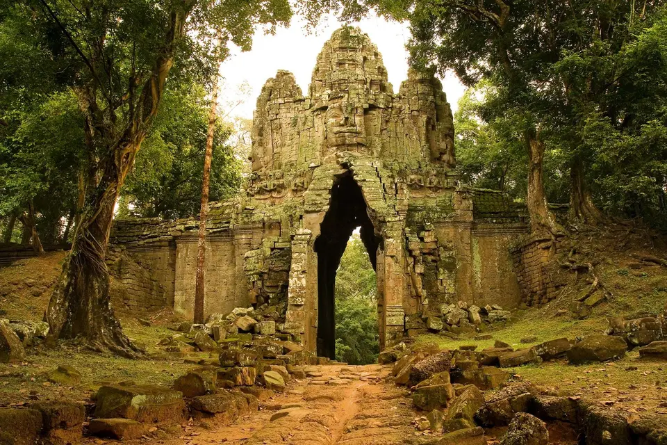 Ангкор-тхом камбоджа ворота