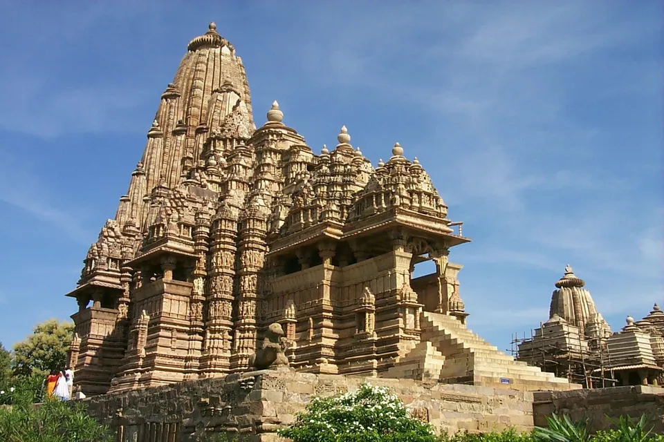 Храм кхаджурахо в индии мандир