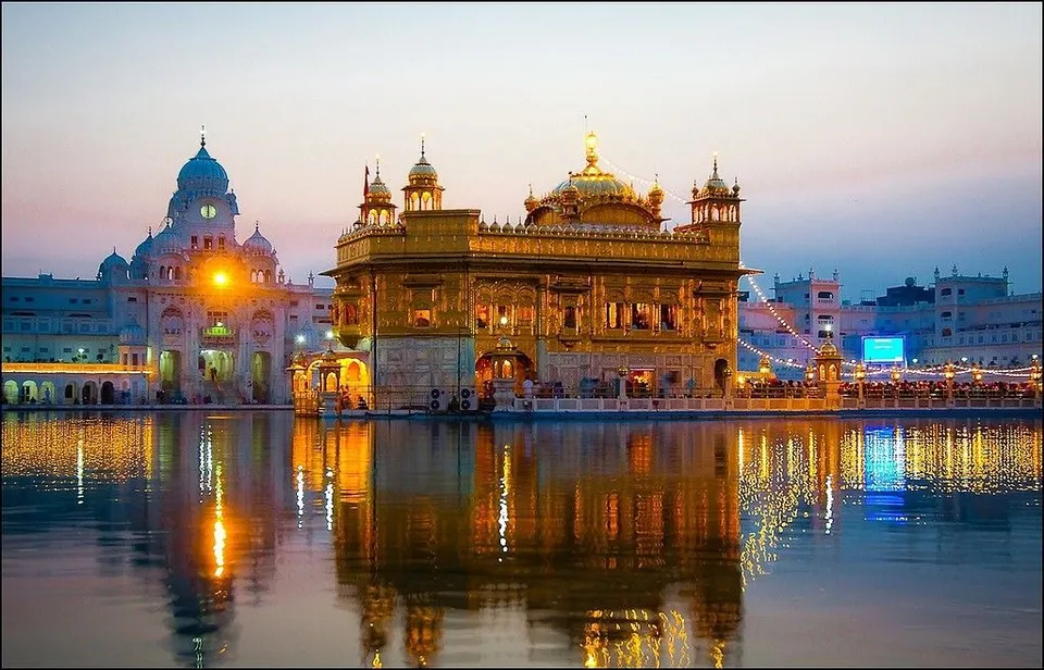 Золотой храм сикхов в индии