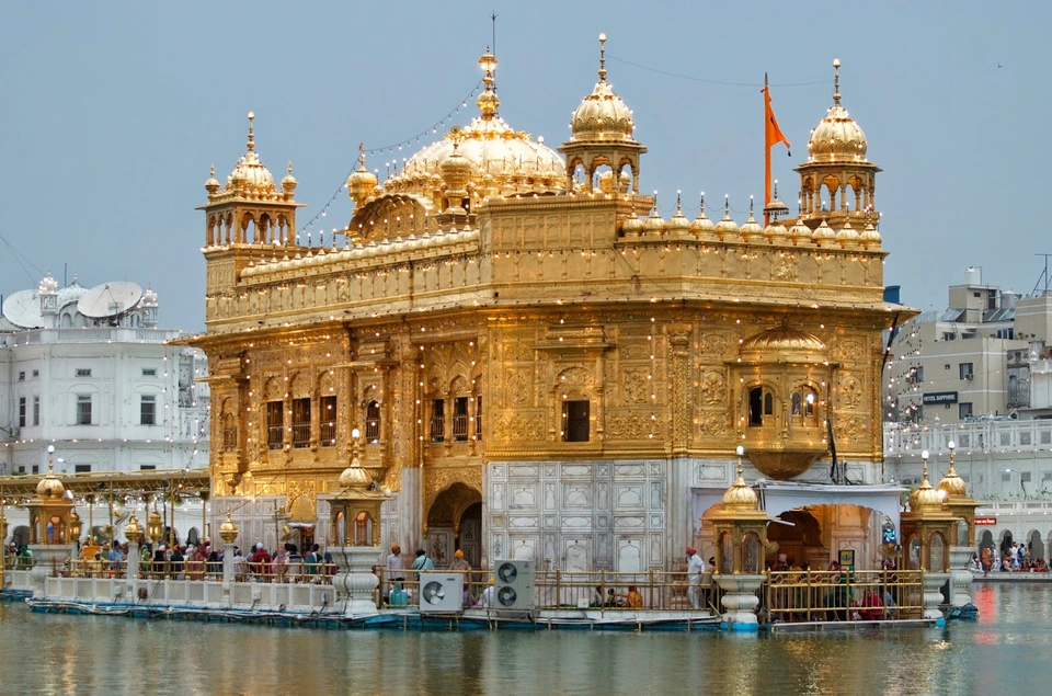 Золотой храм в индии
