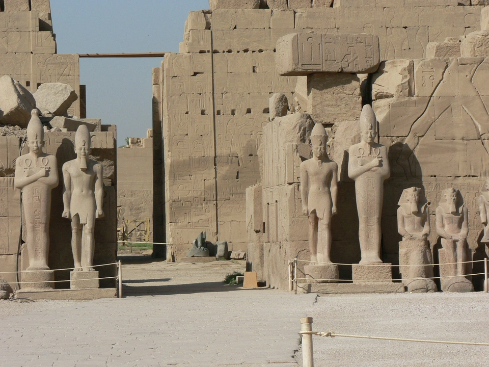 Храм в фивах египет