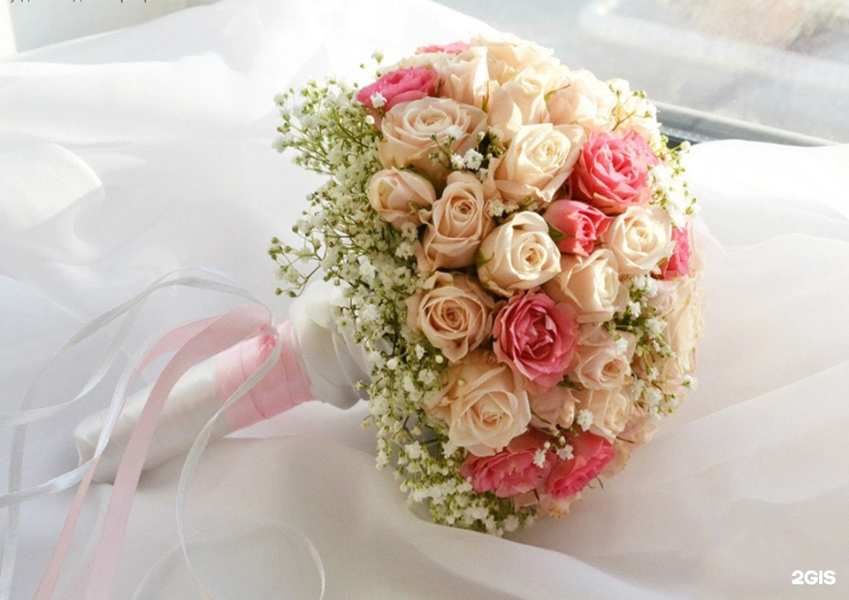 Букет из роз свадебный