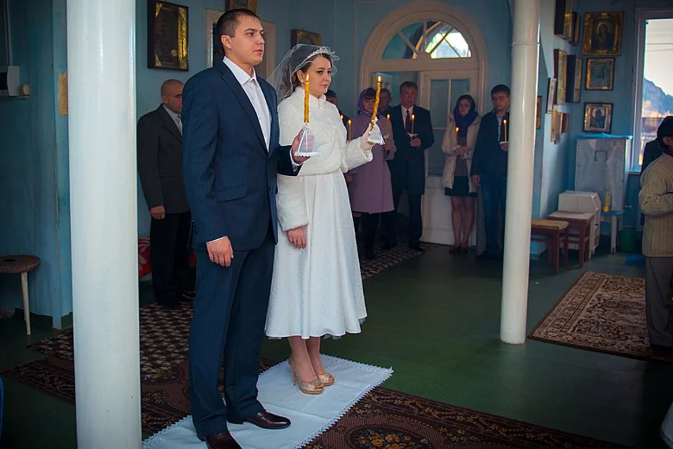 Платье на венчание в церкви не свадебное