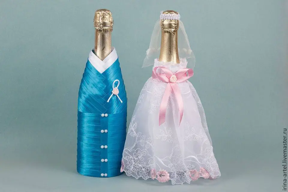 Бутылки шампанского на свадьбу