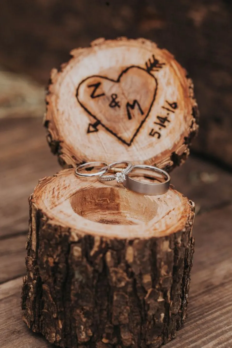 Подарки из дерева на деревянную свадьбу