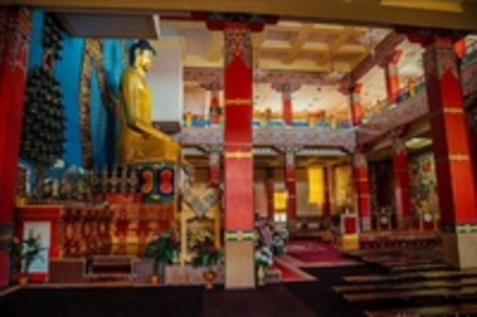 Элиста храм будды шакьямуни