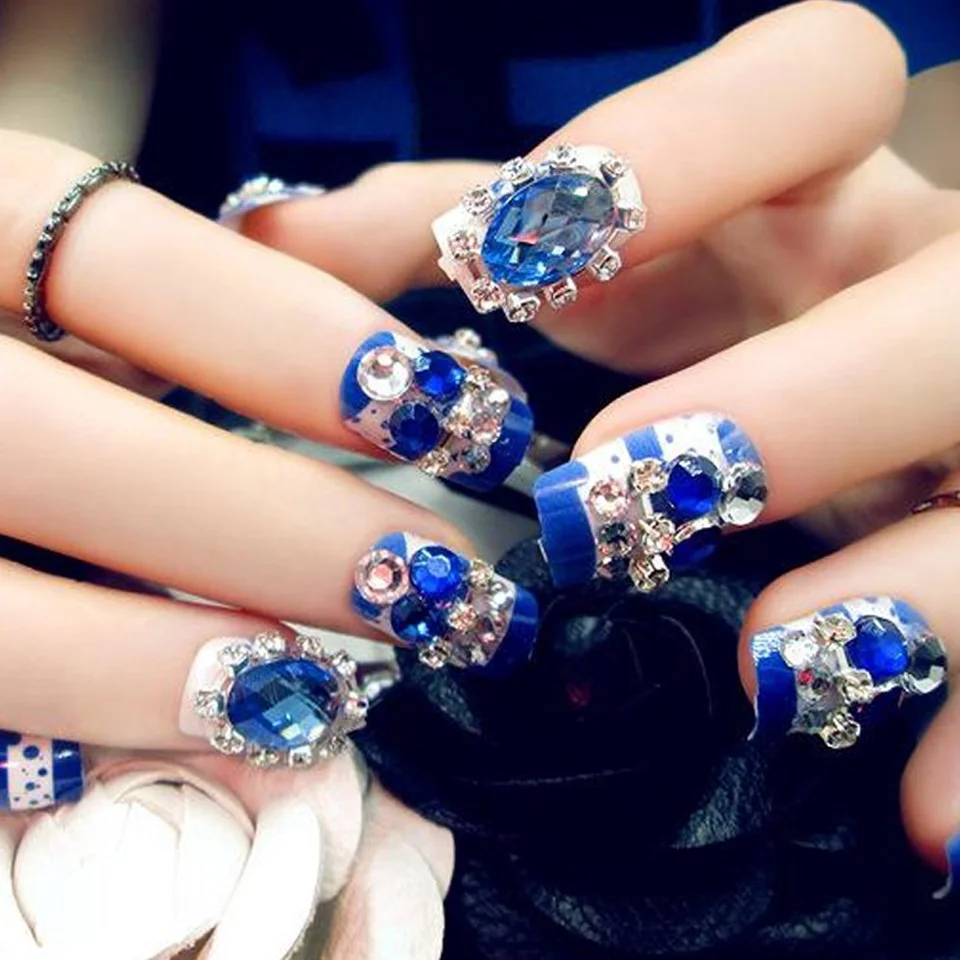 Синие свадебные ногти