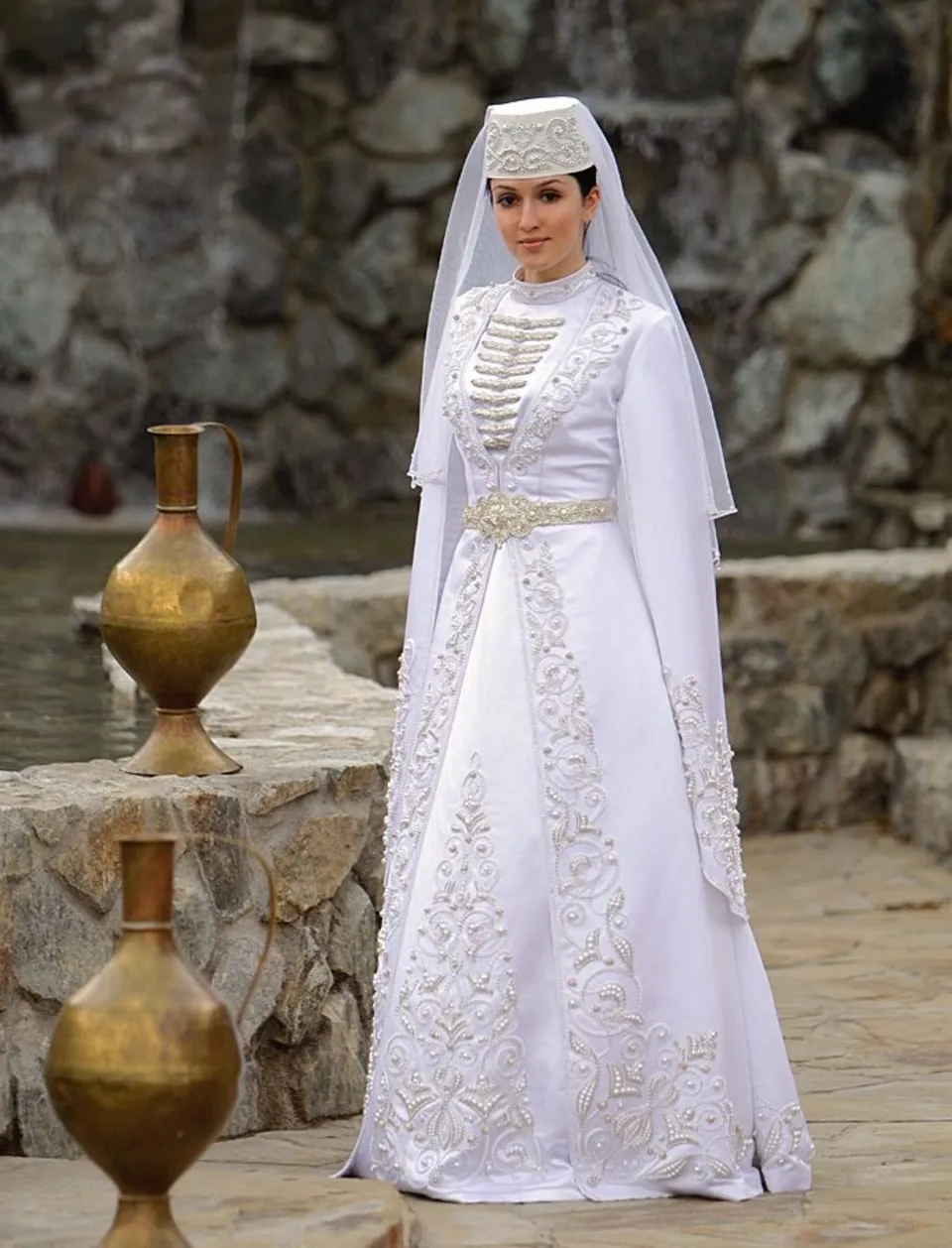 Осетинское свадебное платье Изольда Гогичаева