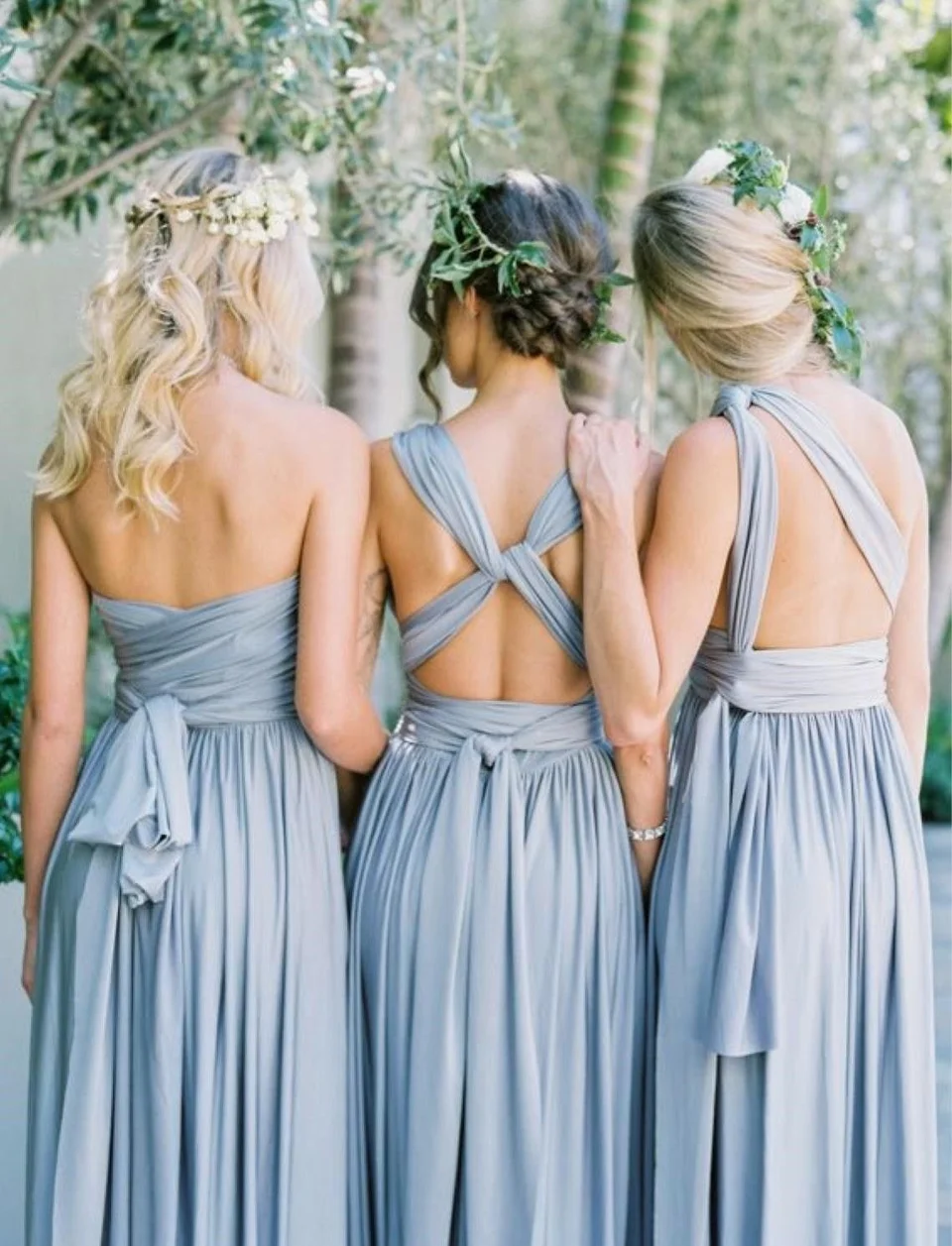 Серые платья подружек невесты