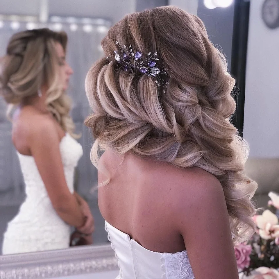 Прическа на свадьбу коса