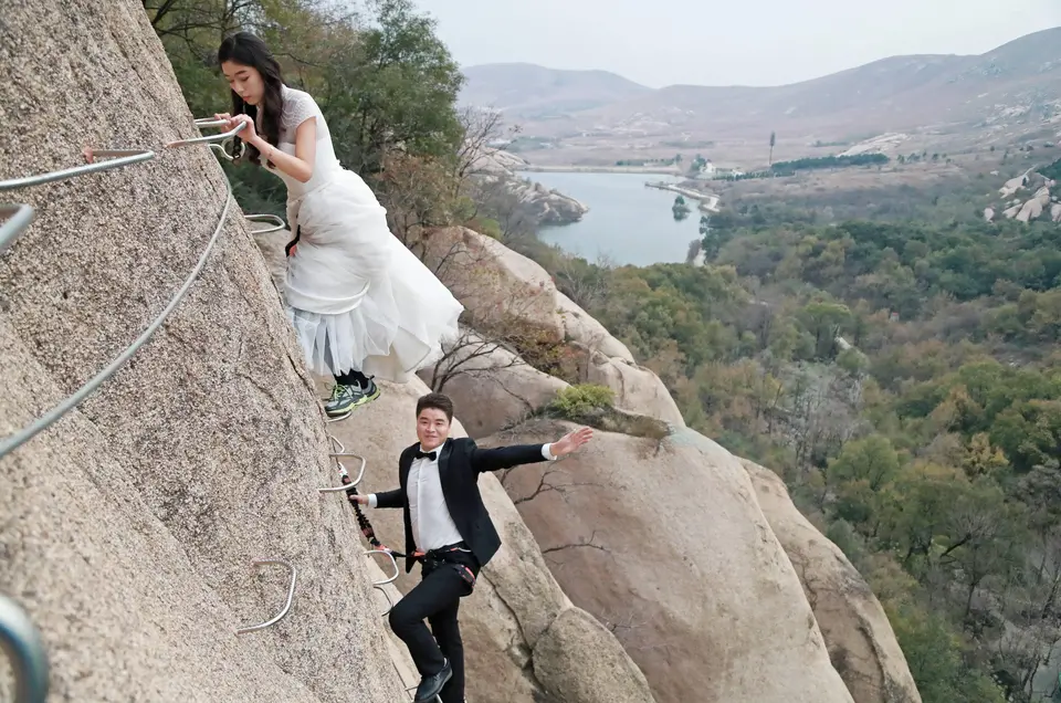 Свадьба на скалах