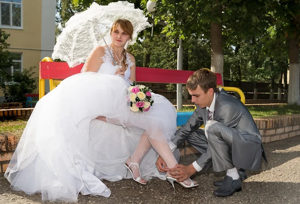 Невеста жених