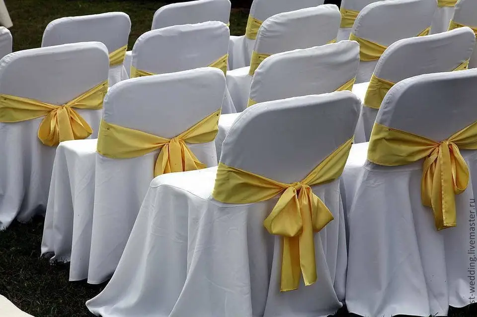 Украшение стульев на свадьбу