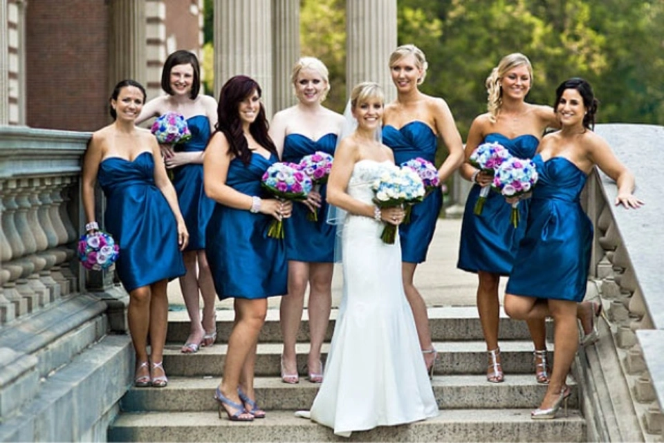 Бирюзово-синее платье для подружек невесты