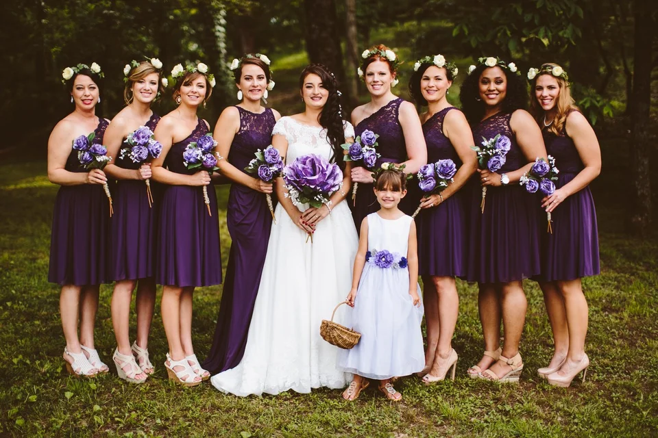 Фиолетовое платье на свадьбу