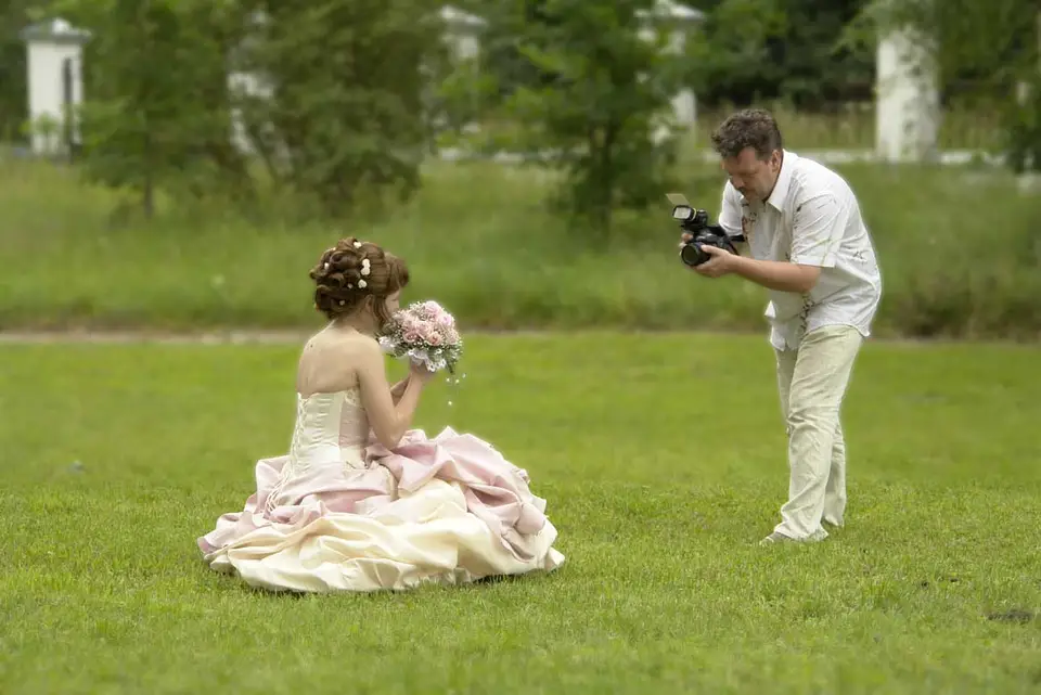 Свадебный фотограф и видеооператор