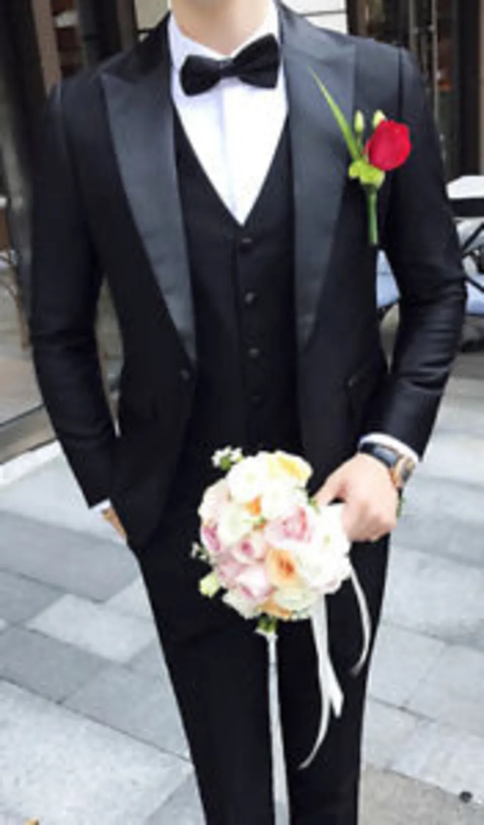 Черный свадебный костюм