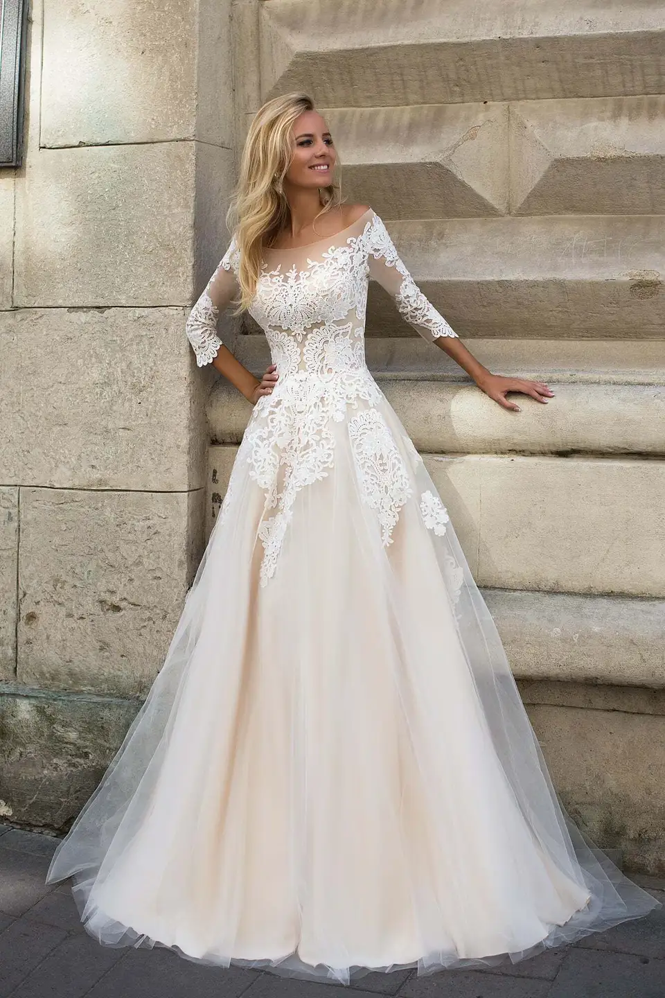 Свадебные платья элегантные