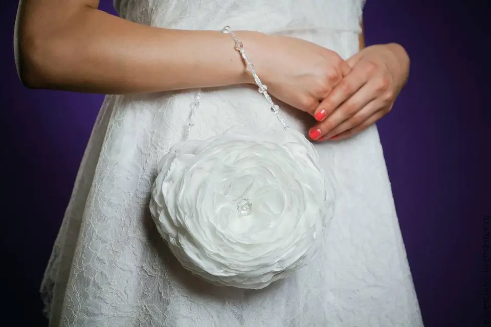 Свадебная сумочка для невесты