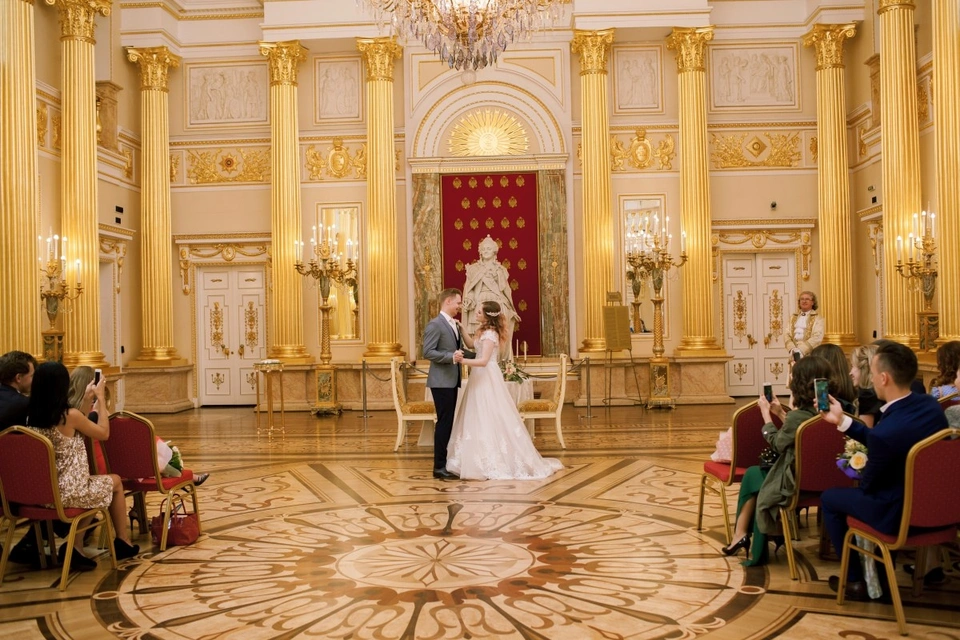 Екатерининский дворец бракосочетания в москве