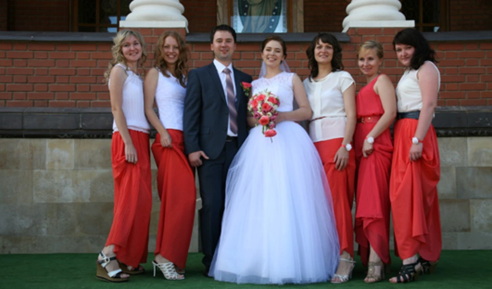Красно белая свадьба