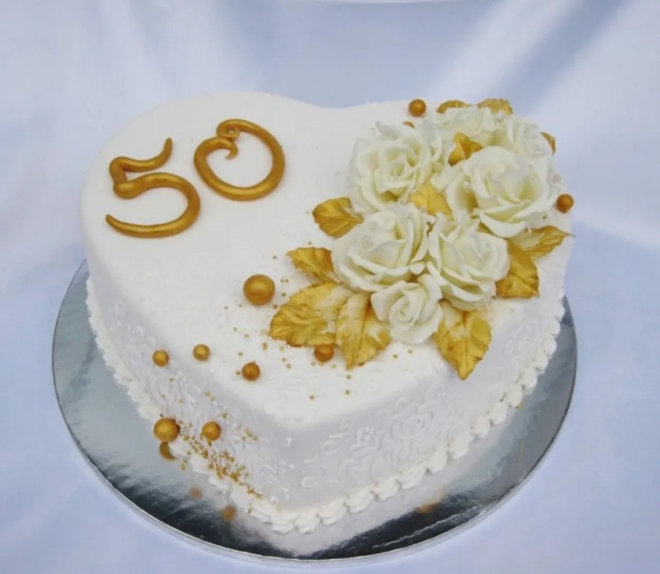 Торт на золотую свадьбу без мастики