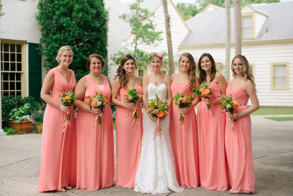 Платье персикового цвета для подружек невесты