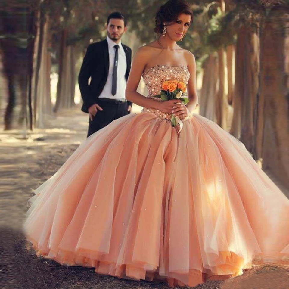 Свадебное платье персиковый цвет необычное