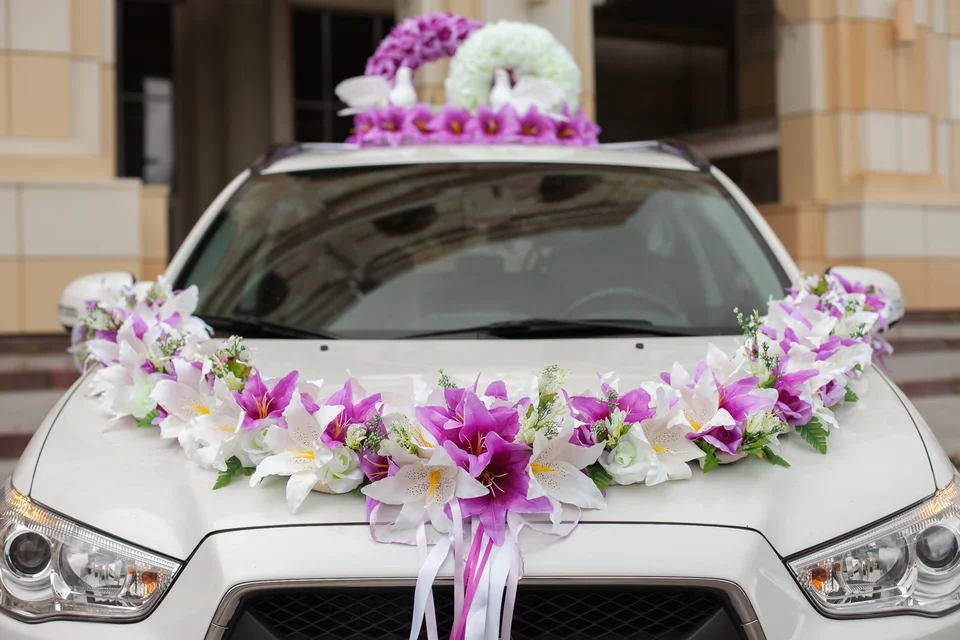 Украшение авто на свадьбу