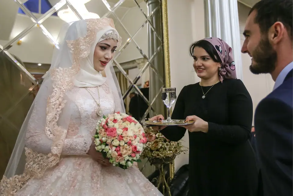 Чеченские свадебные платья