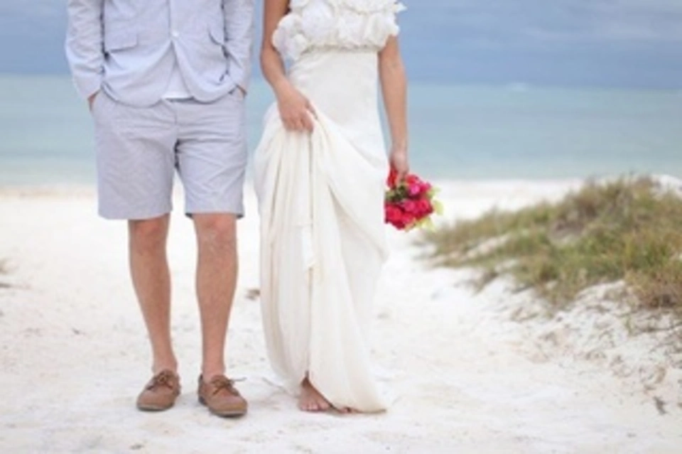 Одежда для свадьбы на пляже