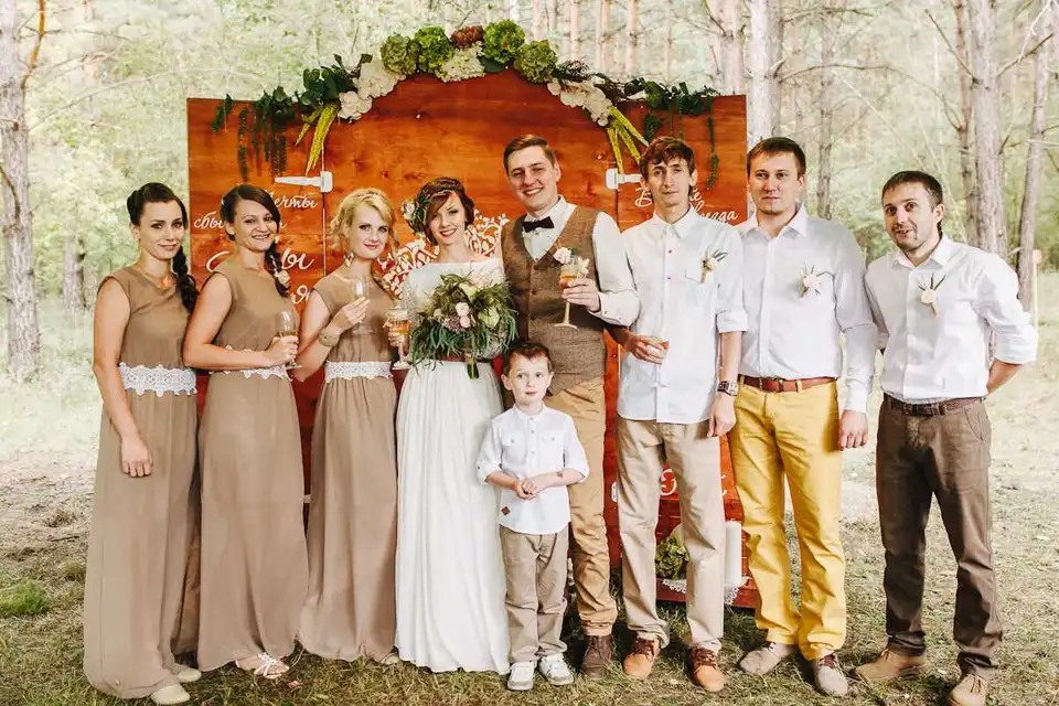Свадьба в стиле рустик одежда
