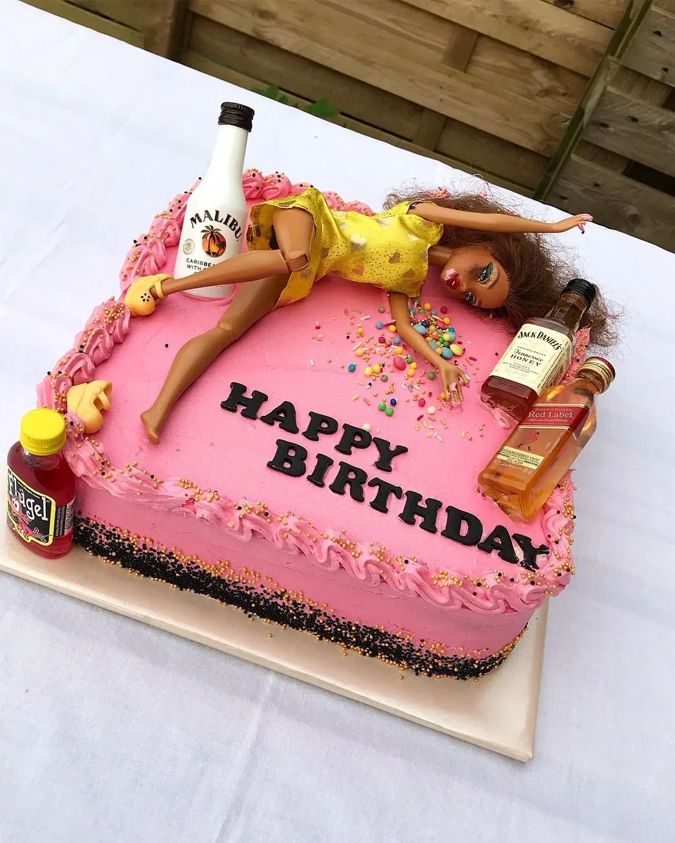 Прикольный торт для подруги на день рождения