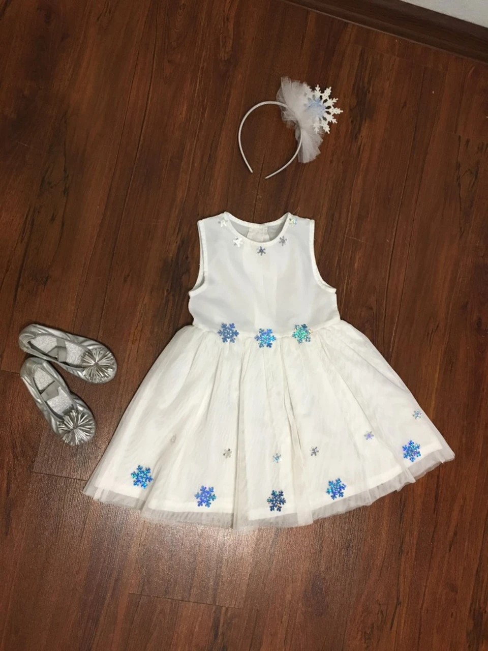 Белое платье для девочки Снежинка