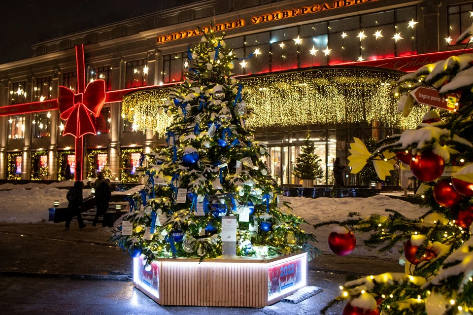 Новогодняя елка в москве