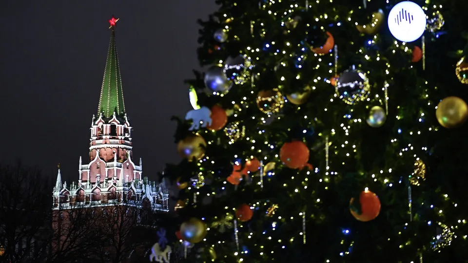 Кремлевская елка москва