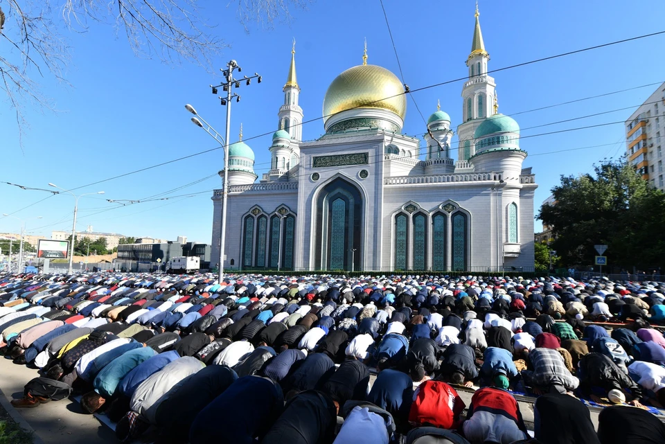 Соборная мечеть в москве курбан байрам