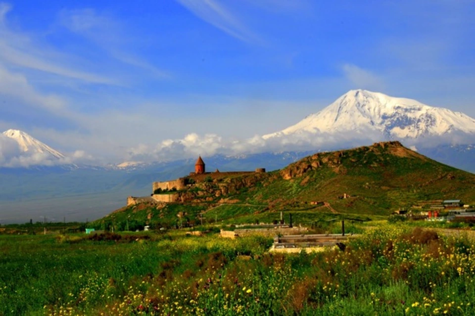Гора арарат в армении