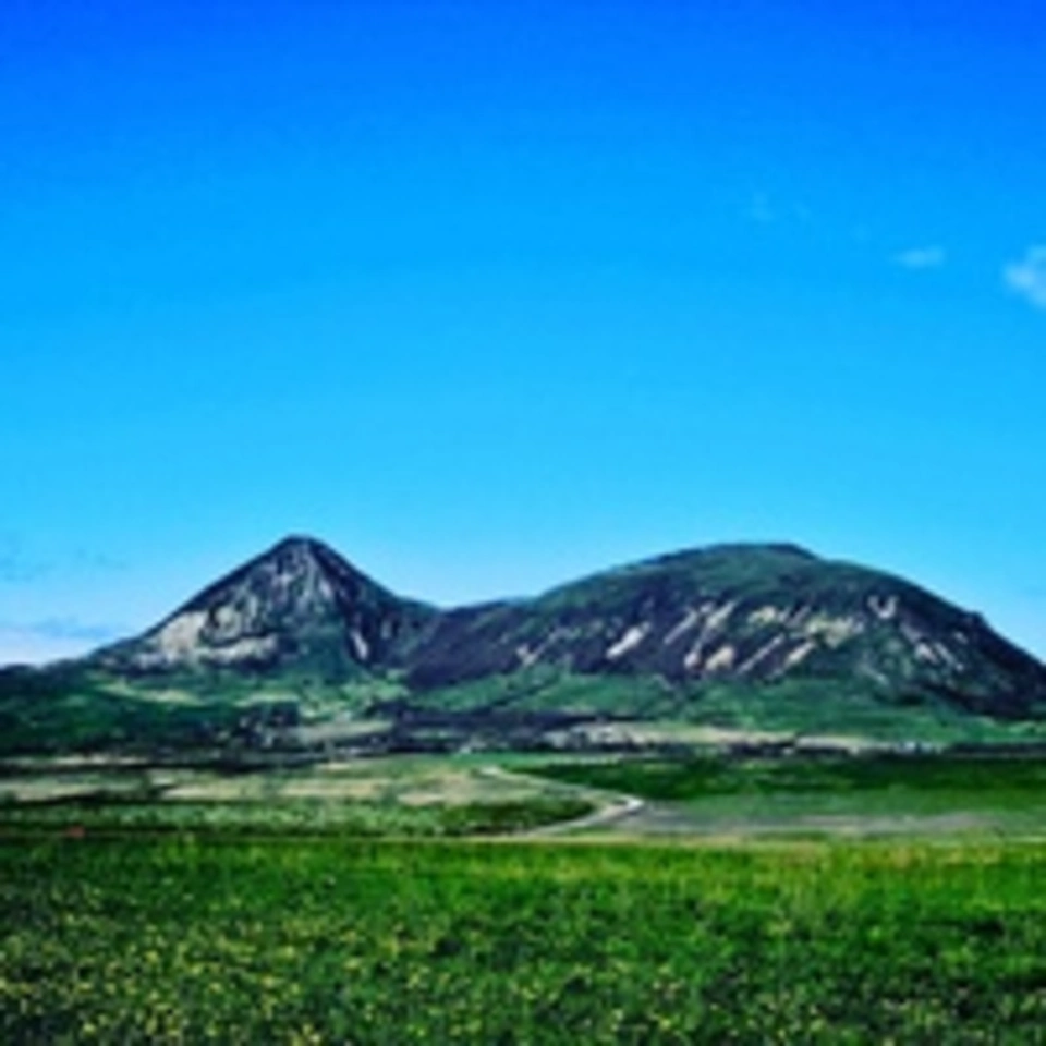 Гора вулкан