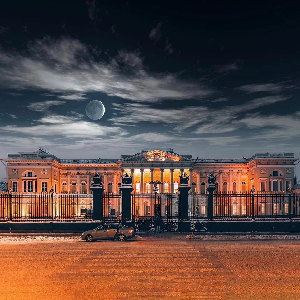 Михайловский дворец в санкт-петербурге ограда