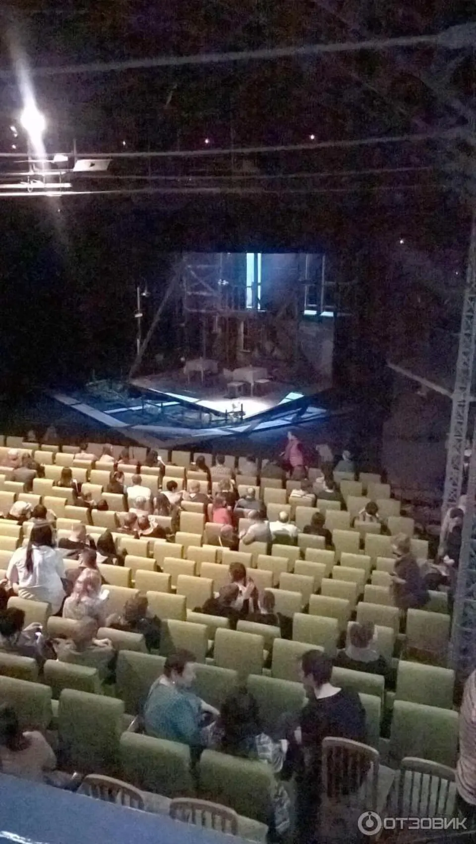 театр на фонтанке зал