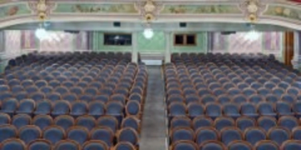 Театр имени комиссаржевской санкт-петербург