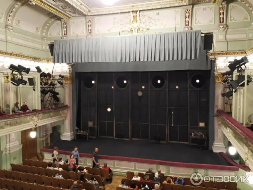 Театр комиссаржевской санкт-петербург сцена