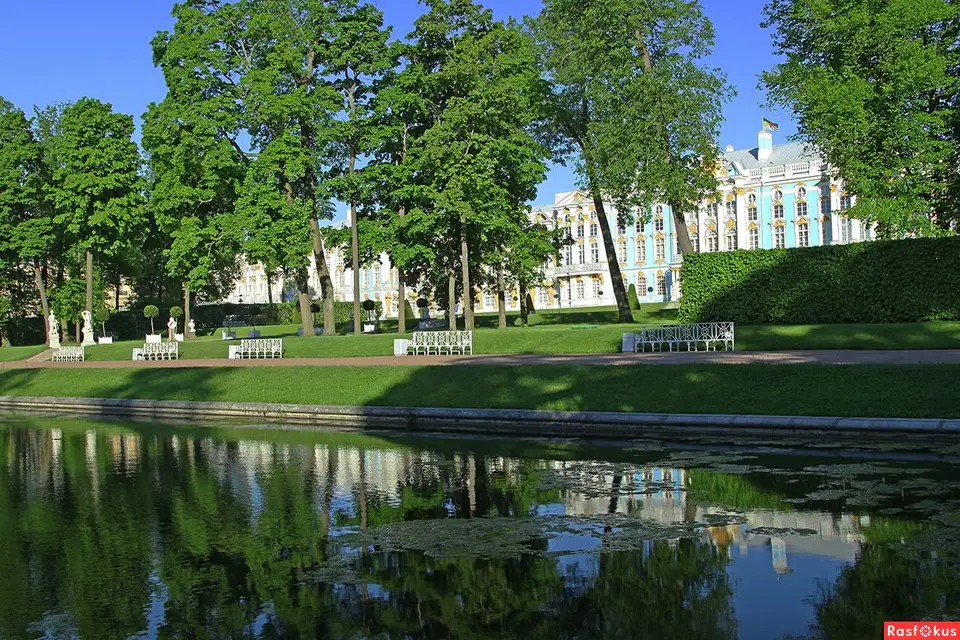 Екатерининский парк в москве